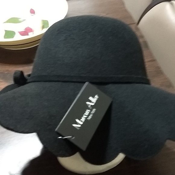 Ladies floppy hat - Picture 5 of 5